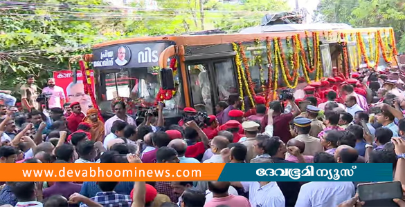 തലസ്ഥാനത്തോട് അവസാന യാത്ര പറഞ്ഞ് കാനം; വിലാപ യാത്ര കോട്ടയത്തേക്ക്