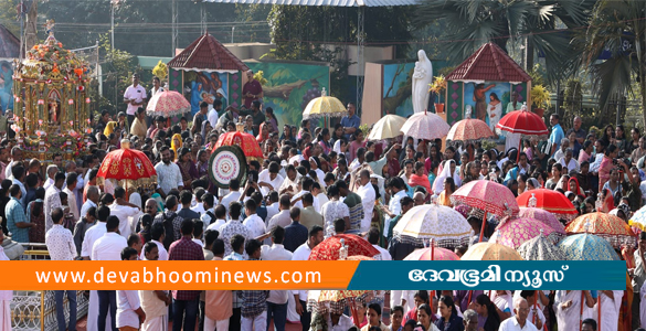 അതിരമ്പുഴ തിരുനാൾ: വി. സെബസ്റ്റ്യാനോസ് സഹദായുടെ തിരുസ്വരൂപം ചെറിയ പള്ളിയില്‍