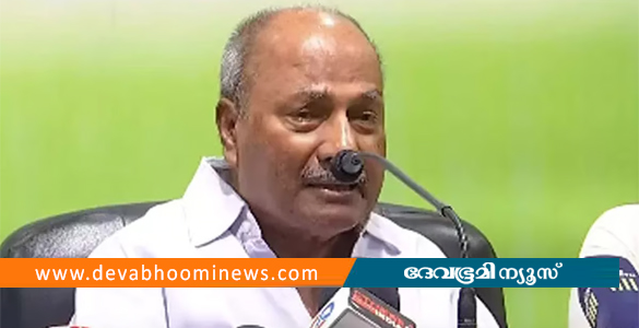 'മക്കളെക്കുറിച്ച് അധികം പറയിപ്പിക്കരുത്'; പത്തനംതിട്ടയിൽ മകൻ തോൽക്കണം- എ.കെ. ആന്‍റണി