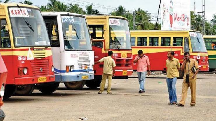 മദ്യപിച്ച് ജോലിക്കെത്തിയ 100 കെഎസ്ആർടിസി ജീവനക്കാർക്കെതിരെ കൂട്ട നടപടി