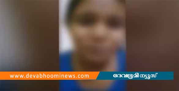 പന്തീരാങ്കാവ് കേസ്: മാതാപിതാക്കൾക്കൊപ്പം പോകാൻ താത്പര്യമില്ല; പരാതിക്കാരി ഡല്‍ഹിയിലേക്ക് മടങ്ങി