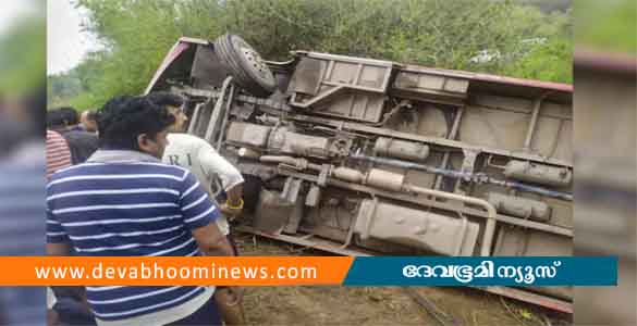 ഹരിയാനയിൽ സ്കൂൾ ബസ് മറിഞ്ഞ് അപകടം; കുട്ടികളടക്കം 40 പേർക്ക് പരിക്ക്