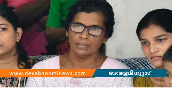 'അമ്മയുടെ വാക്കുകൾ ദുർവ്യാഖ്യാനം ചെയ്തു': സൈബർ ആക്രമണത്തിൽ പരാതിയുമായി അർജുന്‍റെ കുടുംബം