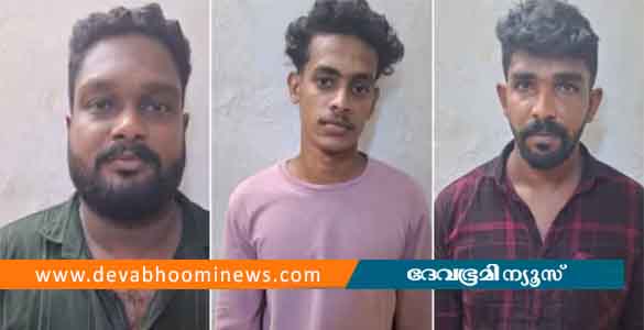 കെഎസ്ആര്‍ടിസി ബസ് തടഞ്ഞുനിര്‍ത്തി ഡ്രൈവറെ മര്‍ദിക്കാന്‍ ശ്രമം; പ്രതികള്‍ അറസ്റ്റില്‍